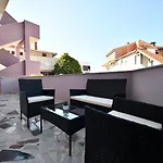 City Apartment 4You