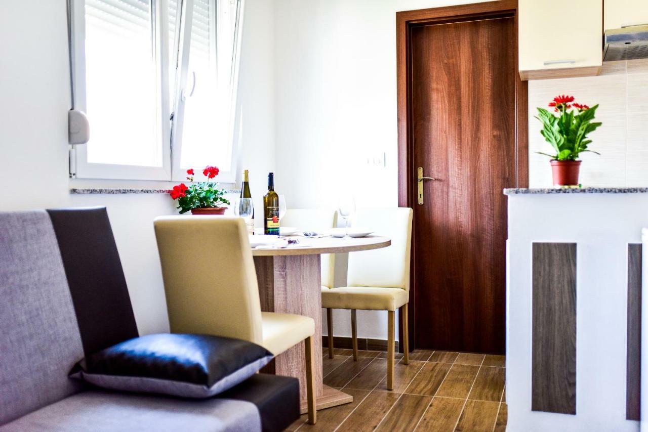 Apartment 4you *